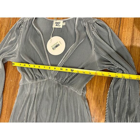 NEW Princess Polly Fit & Flow Dress size 6 - Picture 4 of 6